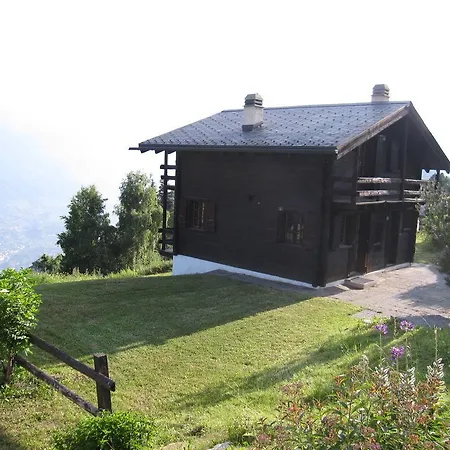 샬레 Chalet Varykyno